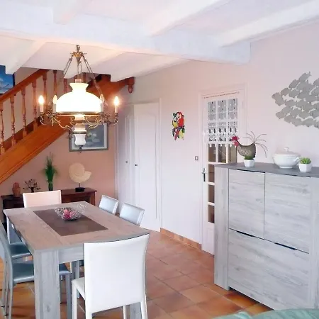 Cottage,