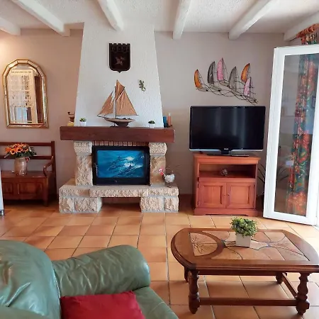Cottage,