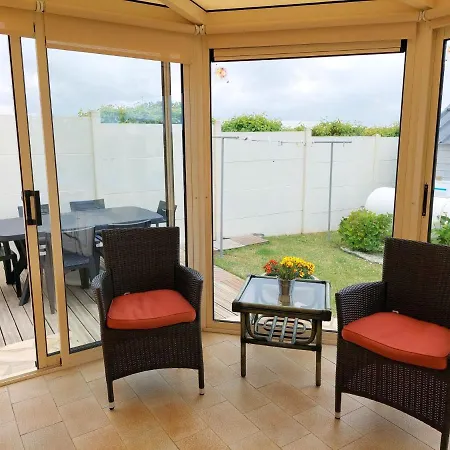 Cottage,